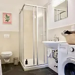 Apartment Stylisches Studio Apartment Mit Balkon Und Privatem Stellplatz Fuer Bis Zu 4 Personen Nur Wenige Minuten Von Der Innenstadt & Mosel Entfernt *