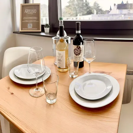 Apartmán Stylisches Mit Balkon Und Privatem Stellplatz Fuer Bis Zu 4 Personen Nur Wenige Minuten Von Der Innenstadt & Mosel Entfernt Koblenc