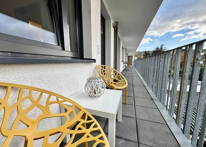 Stylisches Studio Apartment Mit Balkon Und Privatem Stellplatz Fuer Bis Zu 4 Personen Nur Wenige Minuten Von Der Innenstadt & Mosel Entfernt Apartment *