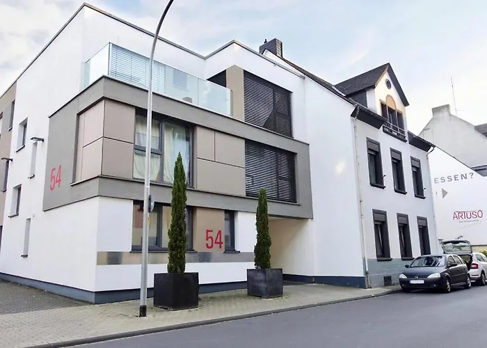Stylisches Studio Apartment Mit Balkon Und Privatem Stellplatz Fuer Bis Zu 4 Personen Nur Wenige Minuten Von Der Innenstadt & Mosel Entfernt Apartment Koblenz (Rhineland-Palatinate)